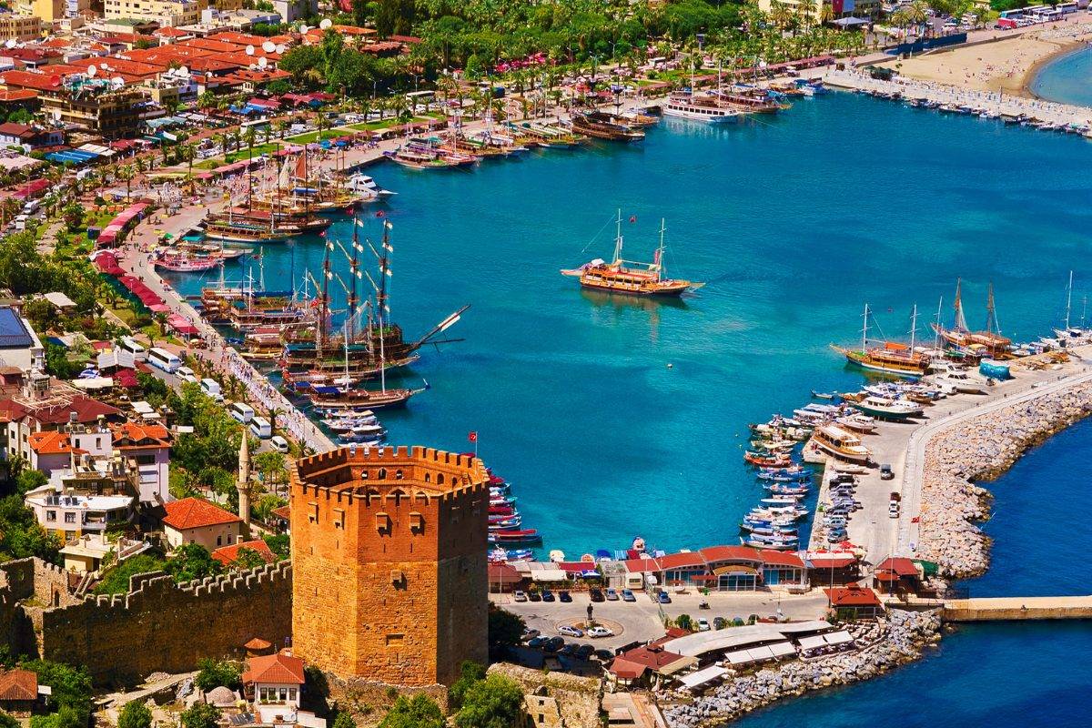 Alanya Burg auf der Halbinsel