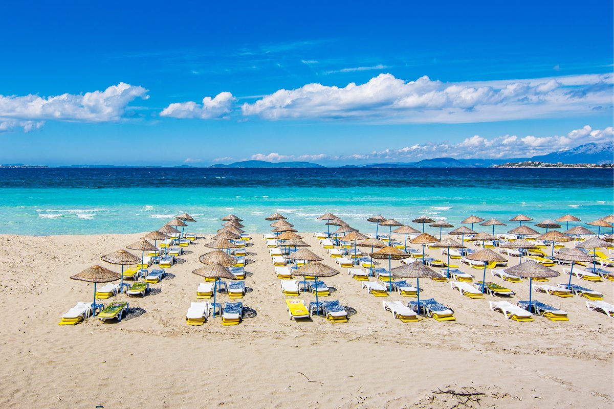 İlıca Strand Çeşme Thermalquellen
