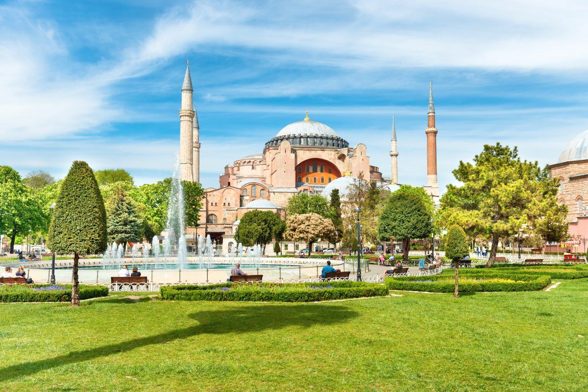 Hagia Sophia Istanbul mit Brunnen