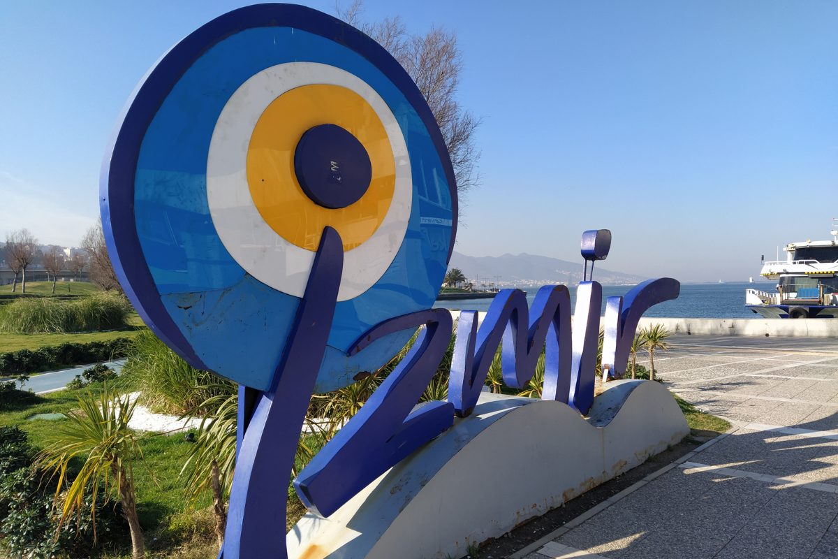 Kordon Uferpromenade Izmir Nazar Boncuğu
