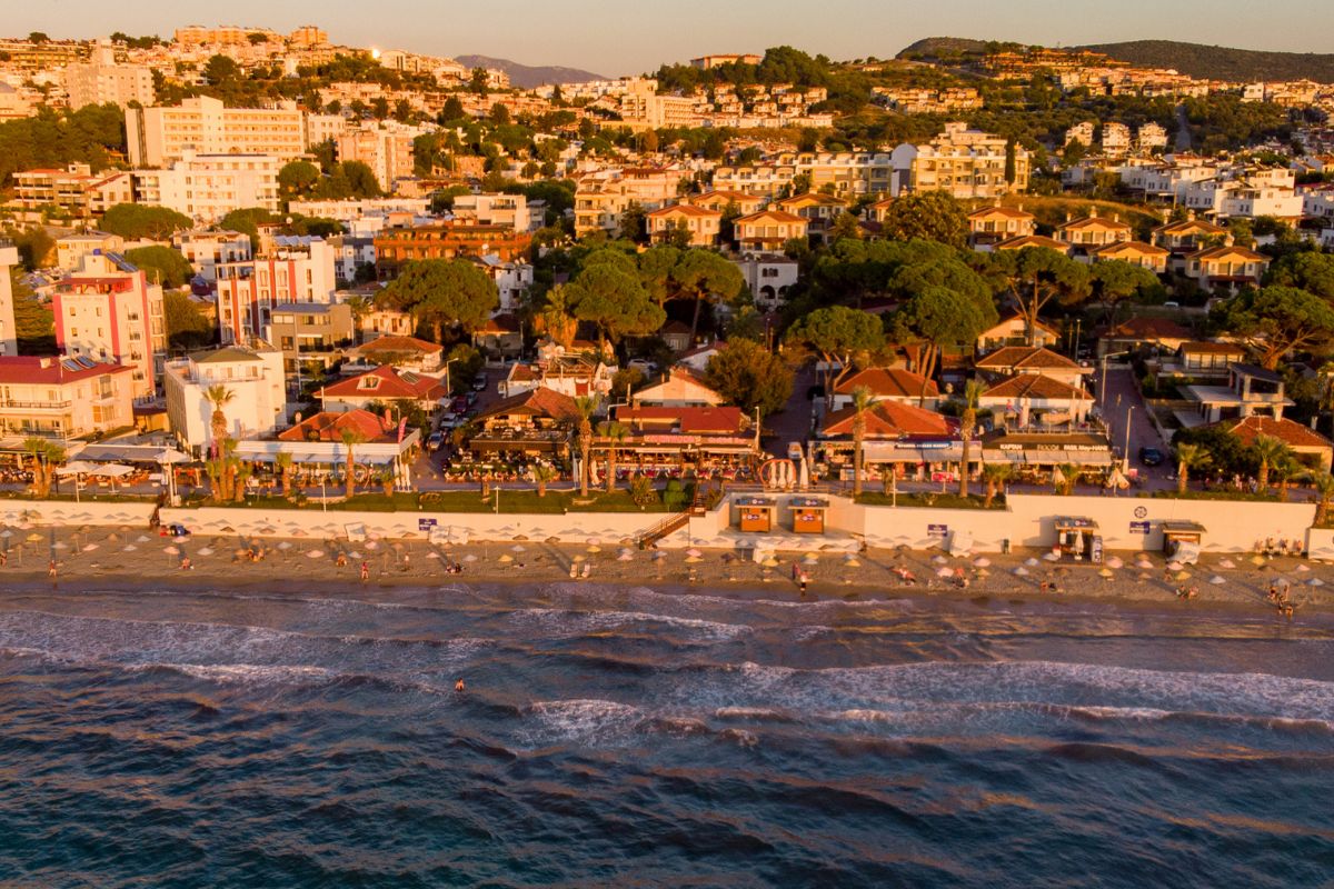 Ladies Beach Kusadasi